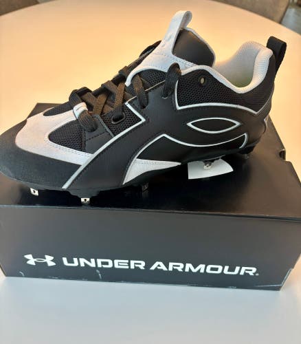 Black Men's Size M 10.0 (W 11.0) Under Armour Metal Cleats (New)