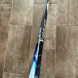 *Top Seller* Bauer Vapor FlyLite Intermediate, P28, Right, 65 Flex (New)