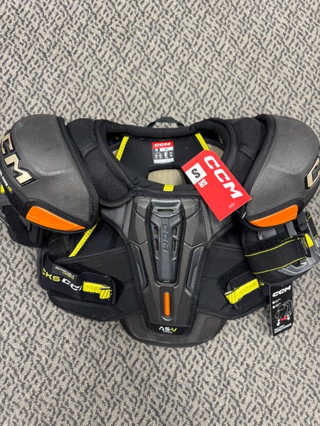 Small Senior CCM Tacks AS-V Pro Shoulder Pads (New)