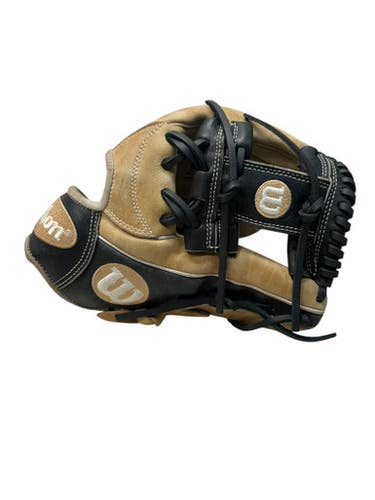Used Wilson A2000 1787 BB/SB Glove RH Throw Black And Tan 11 3/4" 11835-S000203387
