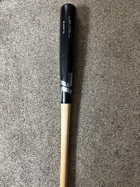 Tucci Ja27 Maple Bat (-3) 29 oz 32" (Used)