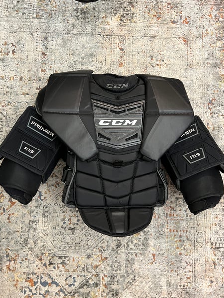 Medium CCM Premier Goalie Chest Protector (Used)