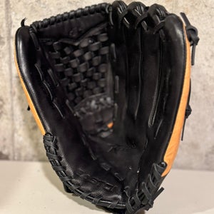Easton Redline RH Baseball / Softball Glove 14" (Used)