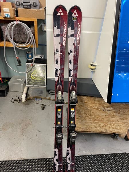Fischer Skis “red heat” 165cm
