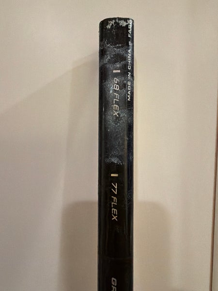 Intermediate Bauer Supreme 3S Pro Right Handed Hockey Stick P28 55 Flex (Used)
