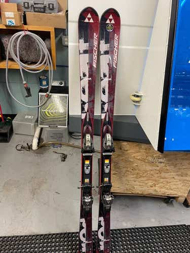 Fischer Skis “red heat” 165cm