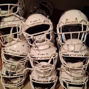 4 bundles of TEN white schutts (Used)