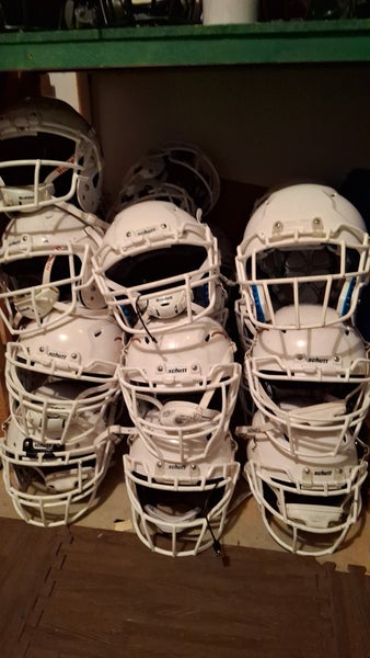 4 bundles of TEN white schutts (Used)