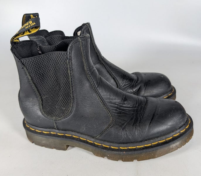 Dr. Martens 2976 SR Black Classic Leather Chelsea Boots US Size: M 7 / W 8
