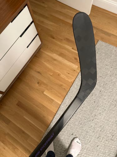 Senior CCM Ribcor Trigger 10 Pro Left Hand Hockey Stick P28 70 Flex (New)