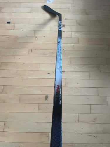 (New) Senior P28 70 Flex Silver CCM JetSpeed FT8 Pro Left Hand Hockey Stick