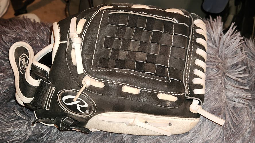 2023 Rawlings RH Sure Catch Softball Glove 12" (Used)