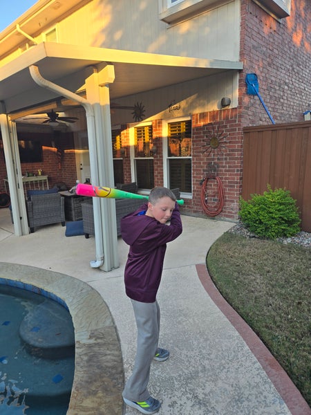 2026 Easton Hype Fire Composite USABat Certified Bat (-10) 18 oz 28" (Used)