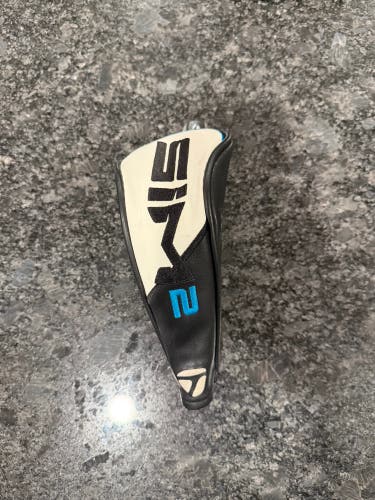 TaylorMade Fairway Wood Head Cover (Used)