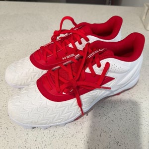 Red Men's Size M 9.0 (W 10.0) Adult Under Armour Low Top Molded Cleats (New)