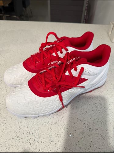 Red Men's Size M 9.0 (W 10.0) Adult Under Armour Low Top Molded Cleats (New)