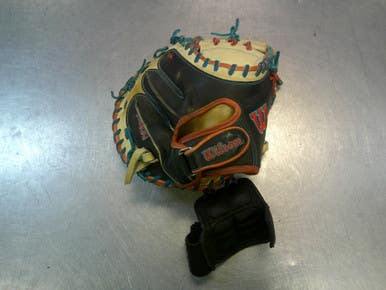 Used Wilson A2000 BB/SB Catchers RH Throw Brown 33" 11339-S000198005
