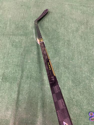Senior Warrior Alpha LX3 Pro Hockey Stick Right Handed 85 Flex (Used)