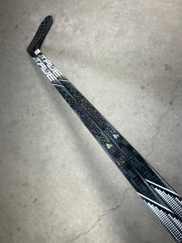 2 Pack Right Hand  85 Flex Custom P92 Hzrdus Smoke Senior True  Pro Stock (New) NHL