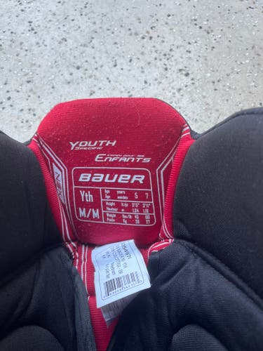 Youth Medium Bauer Nsx Hockey Pants (Used)