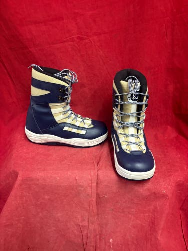 Snowboard Boots: Men's Size 13.0 (W 14.0) Snowboard Boots (Used)