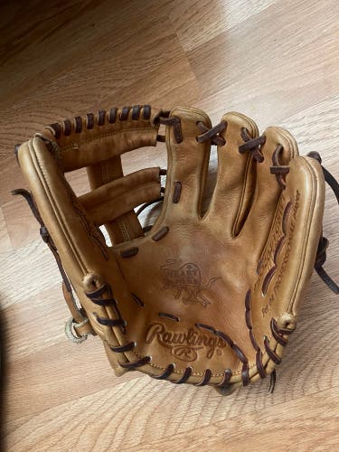 RH Baseball Glove