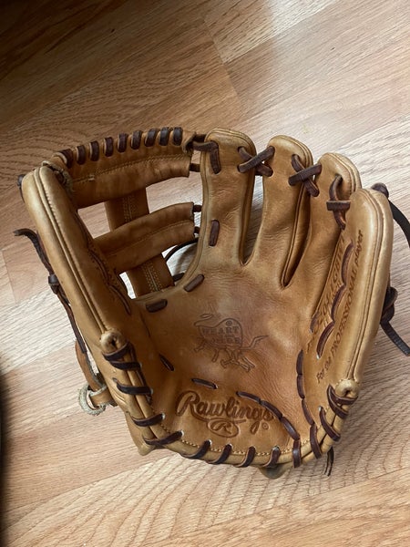 RH Baseball Glove