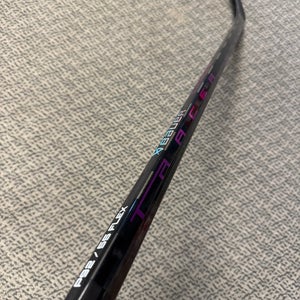 Intermediate Purple Bauer Nexus Tracer Right Handed Hockey Stick P92 55 Flex (New)