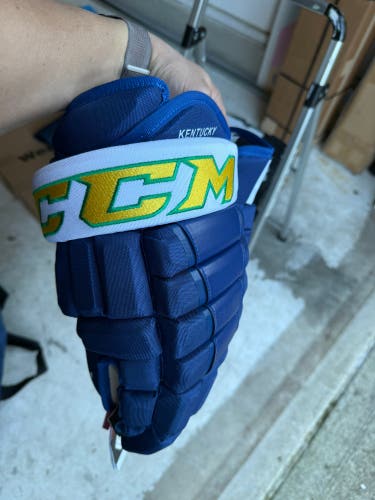 CCM Next Gloves 15" Pro Stock (New)