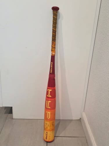 Easton Hype Fire Composite USSSA Certified Bat 21 oz 31" (Used)