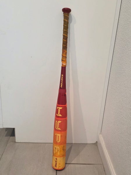 Easton Hype Fire Composite USSSA Certified Bat 21 oz 31" (Used)