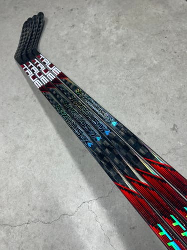 4 Pack P29 75 Flex Senior True Project X Smoke Right Handed Hockey Stick Pro Stock NHL (New)