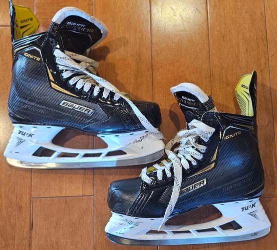 Bauer Supreme Ignite Pro Hockey Skates Regular Width Senior Size 12.5 (Used)