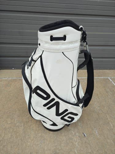 Ping 6 Divider Golf Staff Cart Bag White/Black