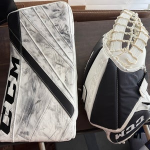 CCM Regular eFlex 5.9 Glove and Blocker set (Used)