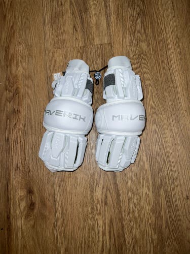 2026 Maverik Max Arm Pads - Size Adult Large (Brand New With Tags)