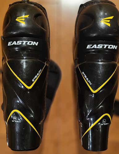 Intermediate Easton Stealth 13" Shin Pads (Used)