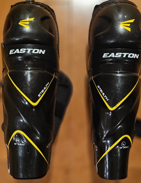 Intermediate Easton Stealth 13" Shin Pads (Used)
