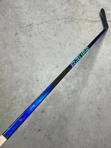 82 Flex P28M Senior Bauer Nexus Sync Left Hand Hockey Stick Pro Stock (Used)