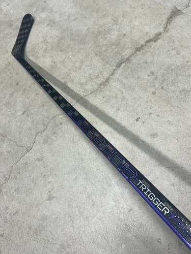 60 Flex P90 Intermediate CCM RibCor Trigger 7 Pro Right Hand Hockey Stick Pro Stock NHL (New)