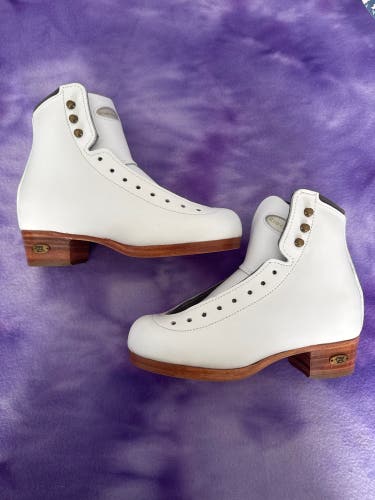 White Riedell 55 Figure Skates Junior 2 (New)