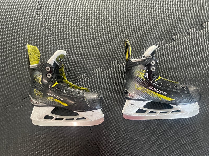 Bauer Vapor X4 Hockey Skates Regular Width 13.5 (Used)