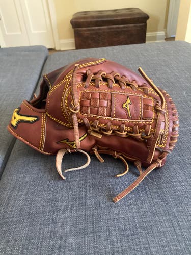 Mizuno Pro Limited Baseball Glove 12" (Used)