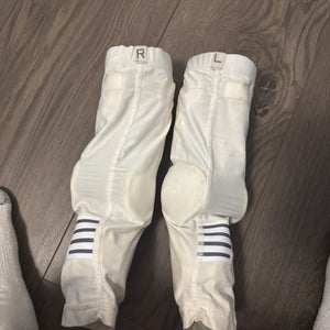 Medium/Large Adult Maverik shift Arm Pads (Used)