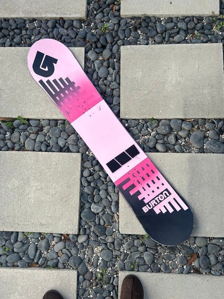 Unisex Burton Clash Snowboard Without Bindings Directional Twin 143 cm (Used)