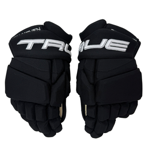 True Catalyst 9x Prostock 13" Black/White - Logan Stankoven