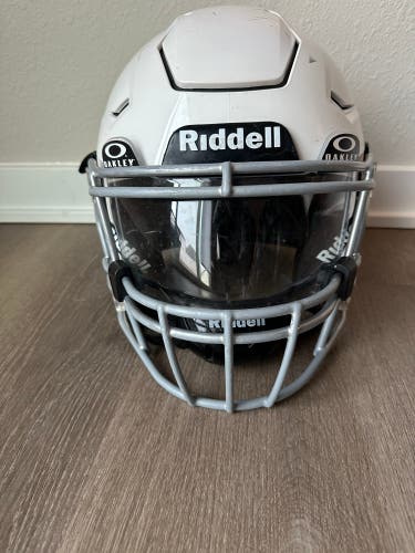 Adult Large Riddell SpeedFlex Helmet (Used)