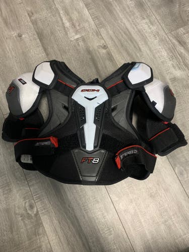 LIKE NEW Medium Junior CCM Jetspeed FT8 Shoulder Pads (Used)
