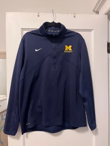 Michigan Hockey Nike Quarter Zip Size XL Team Issue