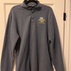 Marquette Lacrosse Quarter Zip (Snap) Pullover Fleece Jacket. Size Large